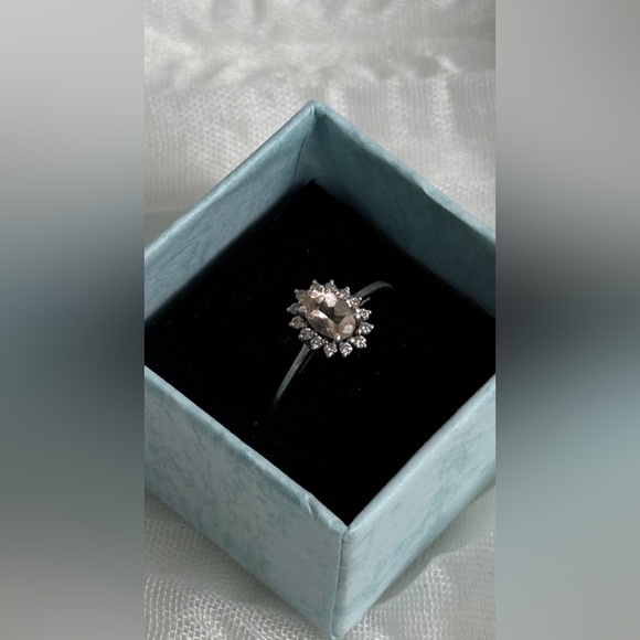 Natural Morganite Sterling Silver size 6 3/4 Ring - Picture 1 of 8